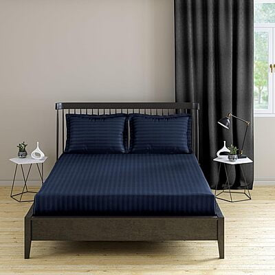 Pillow Cover Framed Glace Cotton 300 TC - Striped - Navy Blue Pillow Cover Framed Glace Cotton 300 TC - Striped - Navy Blue